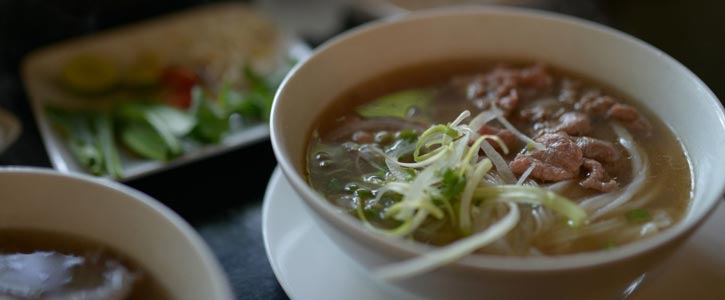 Guide for where and what to eat during your Vietnam tour!