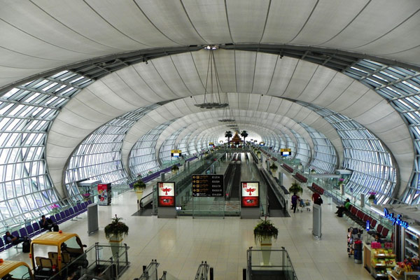 The terminal building is 563000 square meters